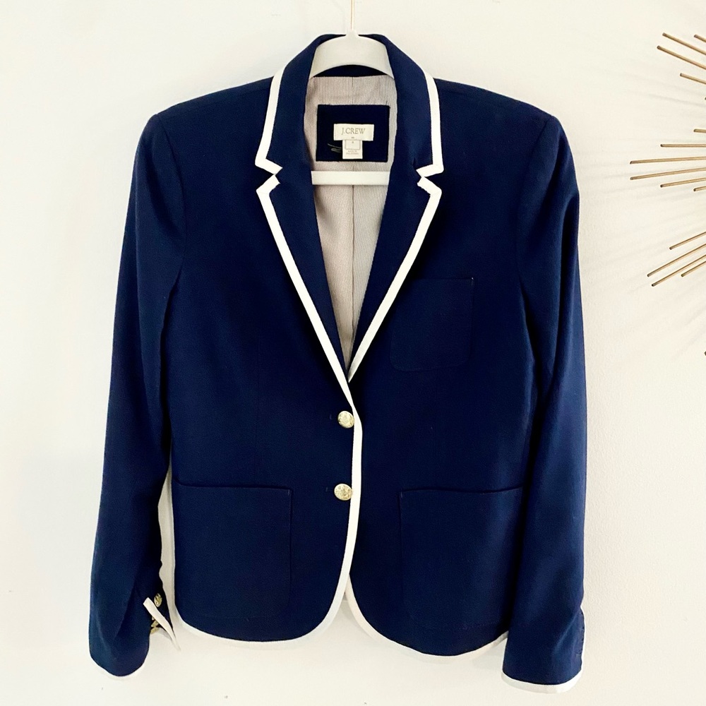 Classic White Trimmed Navy Blue Blazer 4